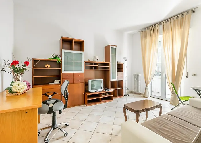 Guesthost - Quiet And Cozy With Balcony Apartmán *