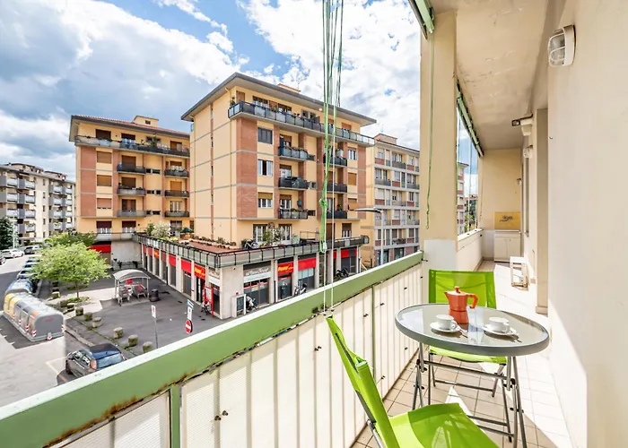 Guesthost - Quiet And Cozy With Balcony Apartmán Florencie